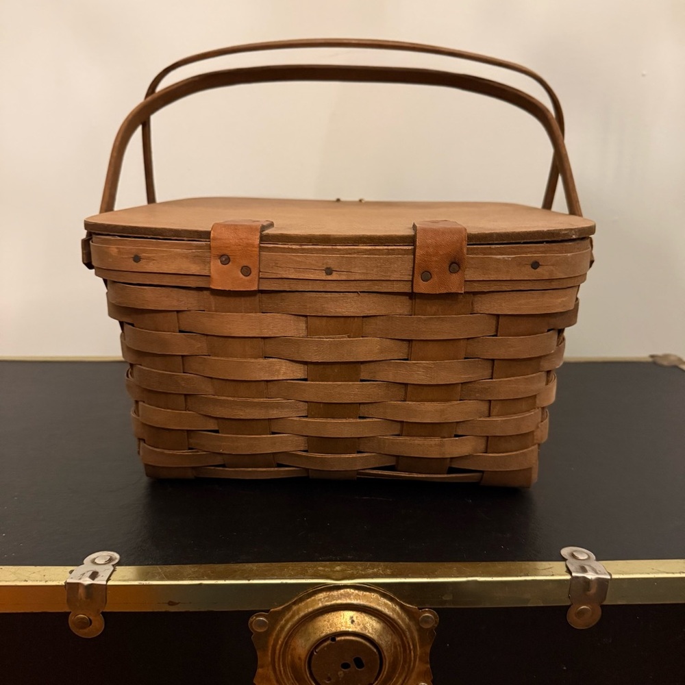 🧺🍒 1981 Longaberger Picnic Pie Basket w/ Lid + Table Stand – Vintage USA - Picture 6 of 15